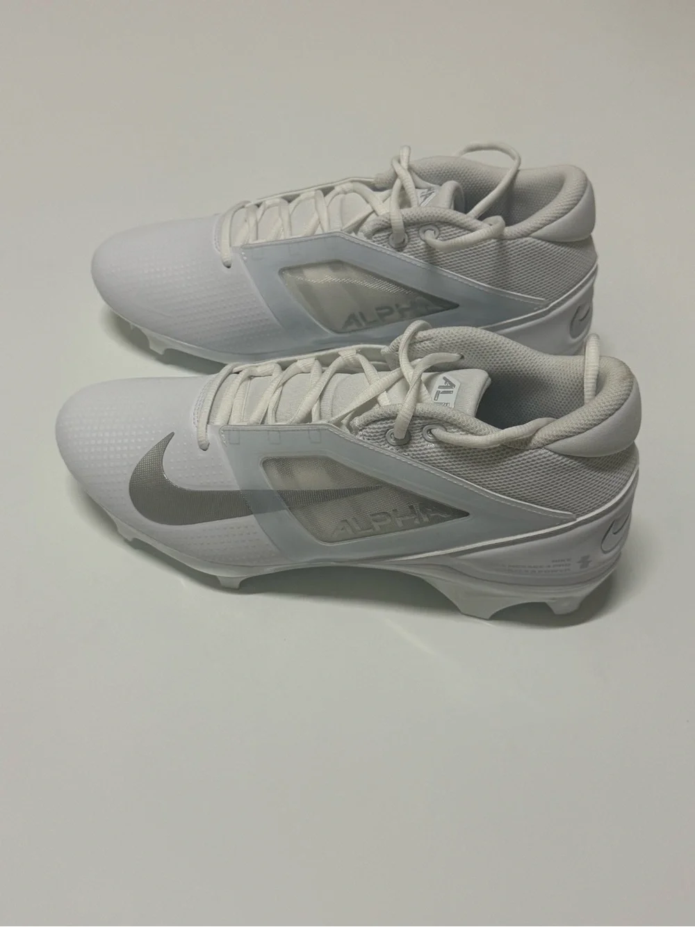 Nike Alpha Menace 4 Pro White/Metallic Silver Mens 10.5Football Cleat FD7037 101